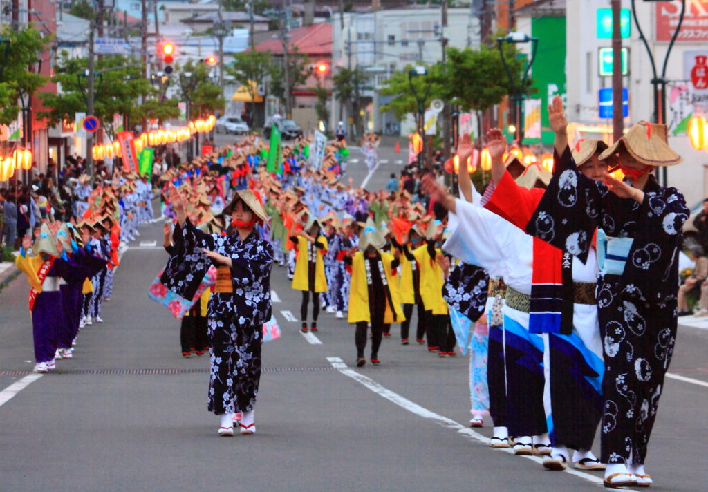 2026年夏の「港まつり」が激変！ドローン万華鏡と夜市が織りなす超体験型ウォーターフロントの最前線