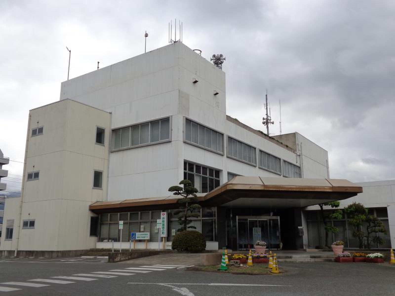 宇美町役場の各種手続きと混雑回避術！開庁時間や休日窓口を徹底解説