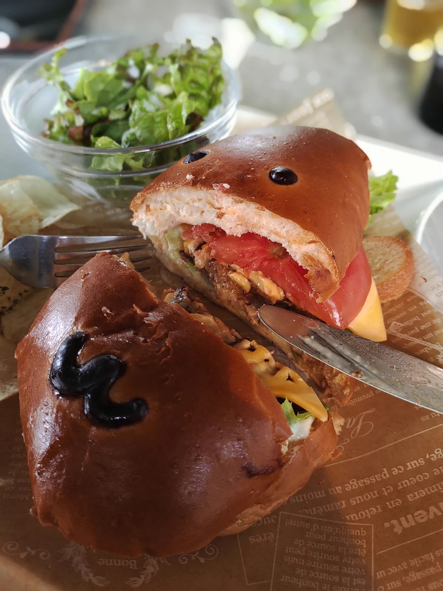 カピバラはなぜ食肉に？味の真相と南米の宗教史、日本で食べる方法