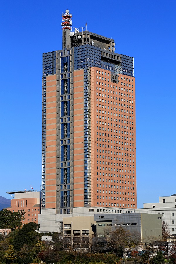 高崎ではなく前橋？群馬県庁所在地の意外な歴史と日本一の庁舎の魅力