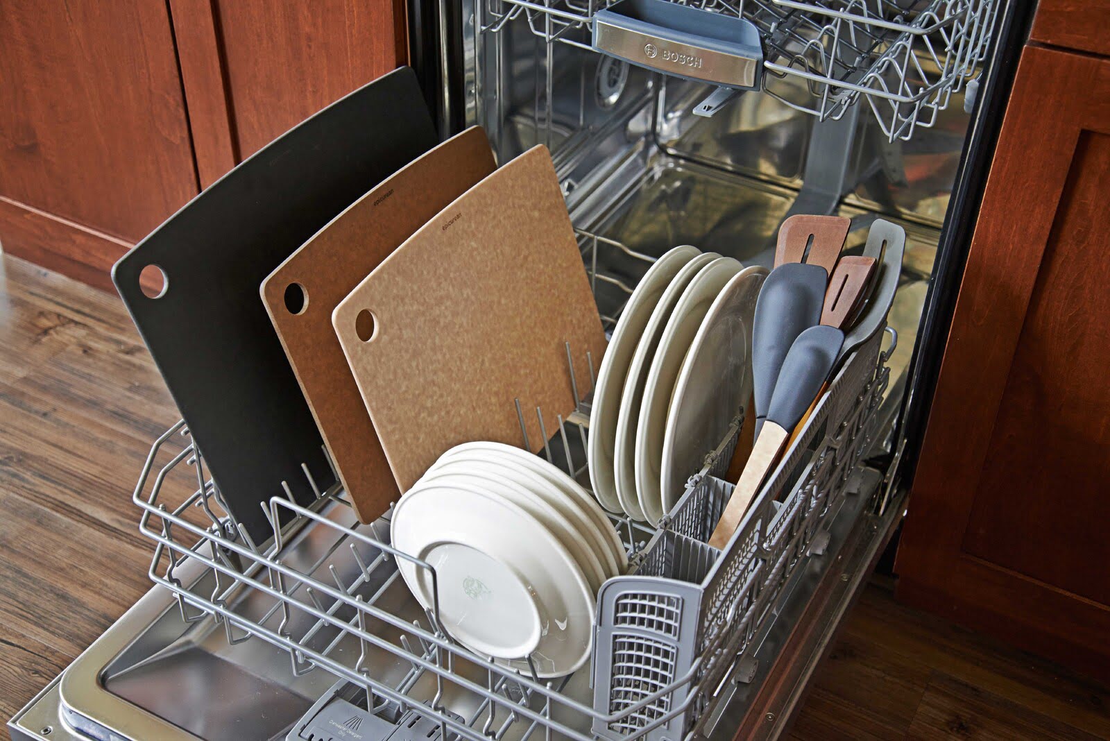 Can You Put a Cutting Board in the Dishwasher