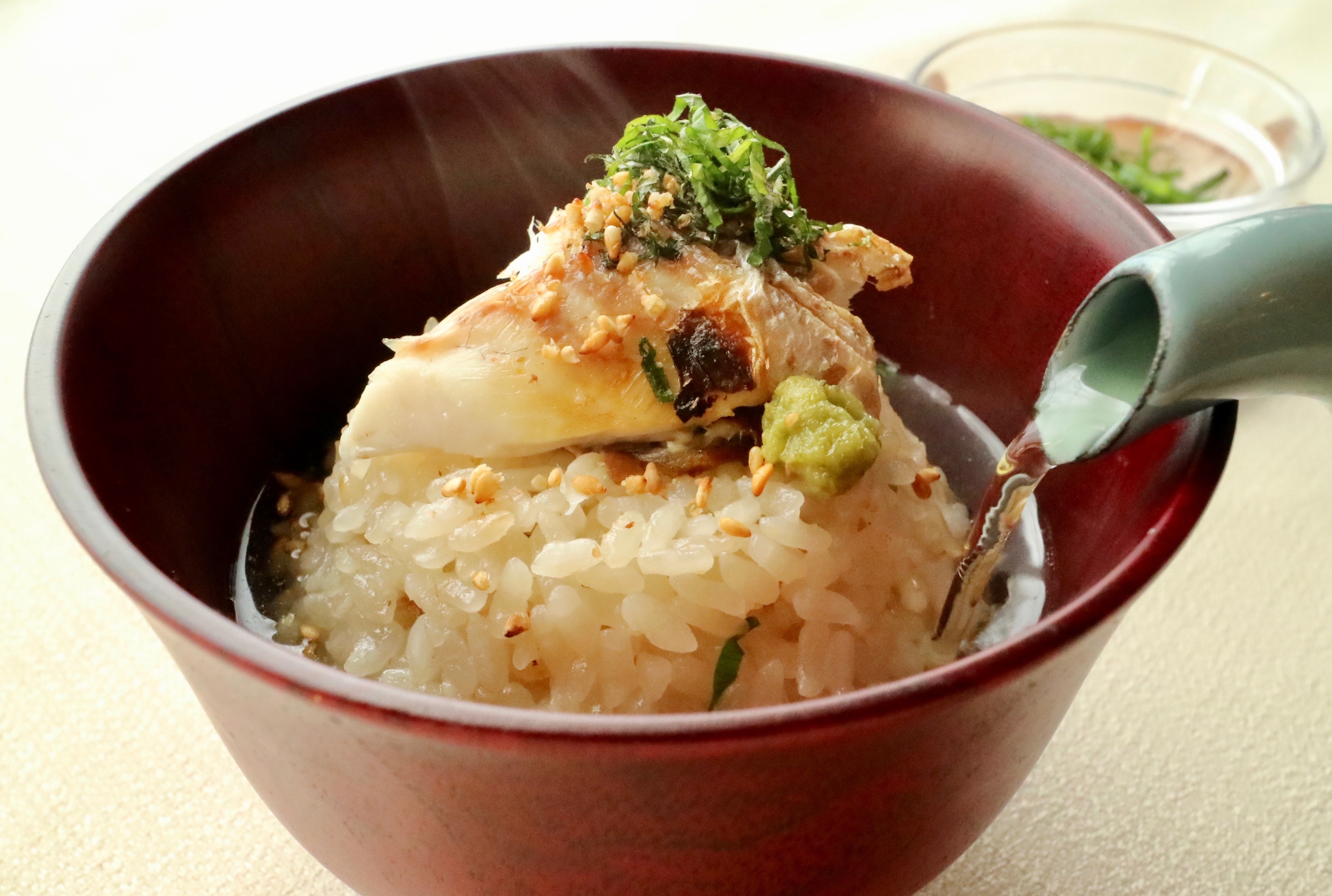 鯛のアラで料亭級鯛めし！生臭さを消す下処理と炊飯器レシピの極意