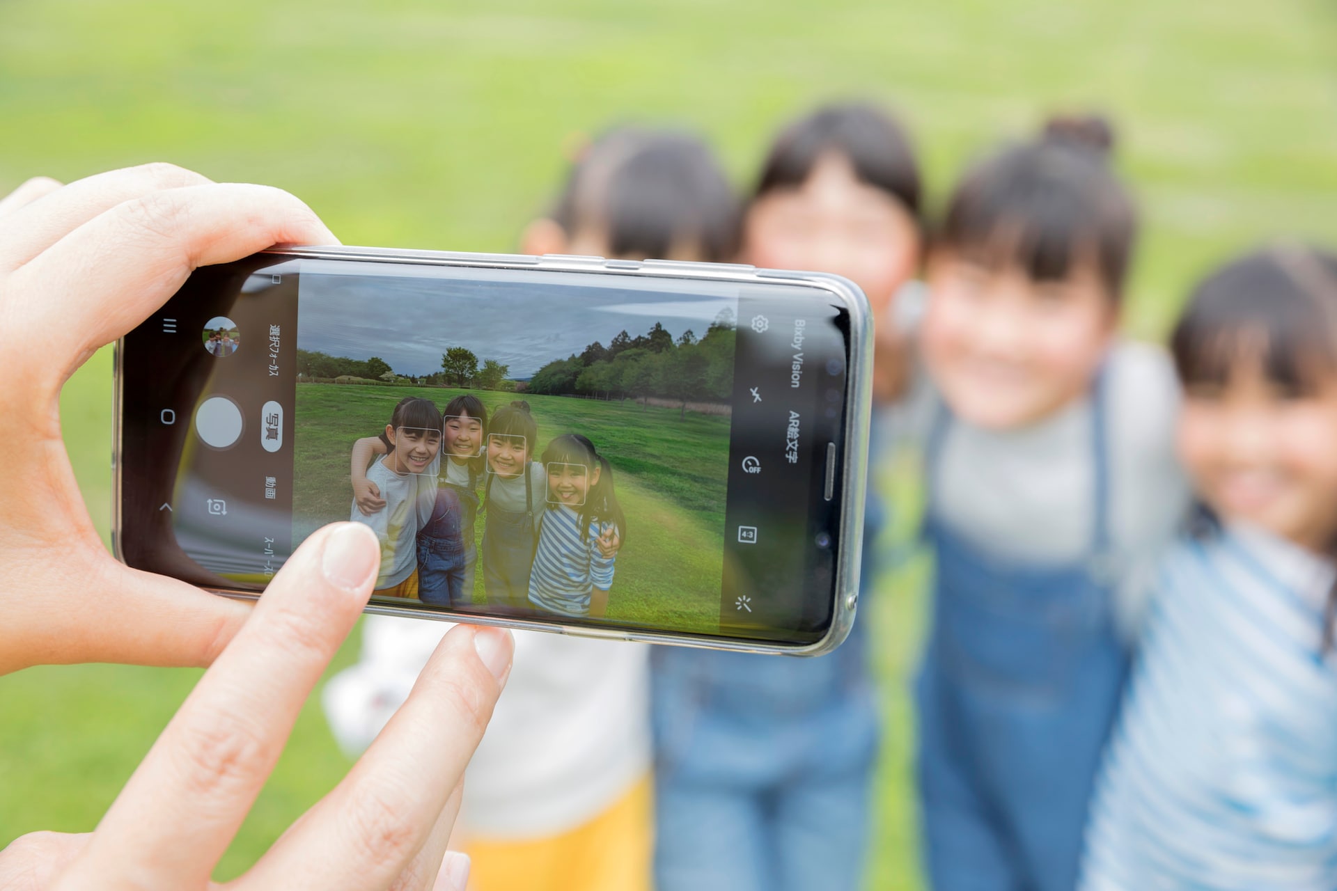 子供写真のLineスタンプは危険？非公開の落とし穴と流出防止策
