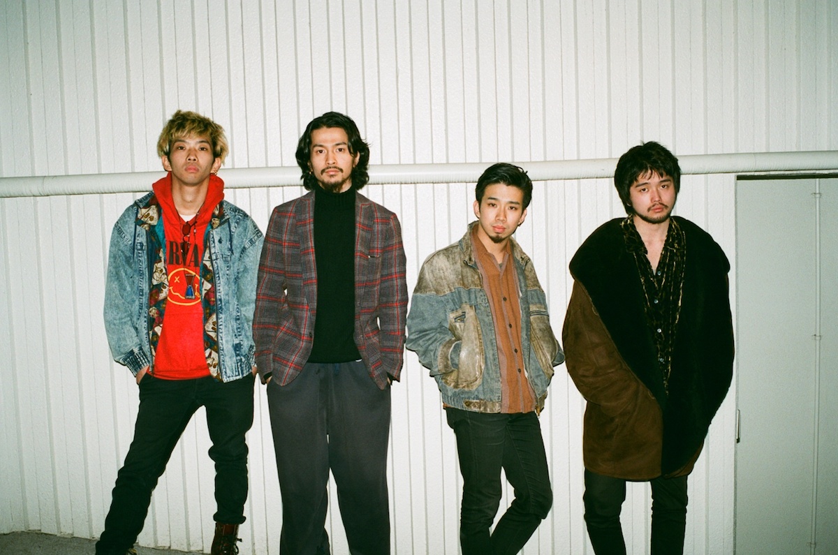 日本の音楽シーンを塗り替えた4人の鬼才——「King Gnu」が魅せる圧倒的個性と2026年の現在地
