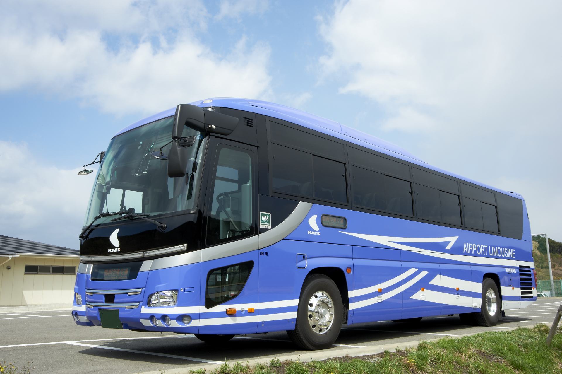 【2026最新】関西空港リムジンバス完全ガイド！予約・料金と乗り場