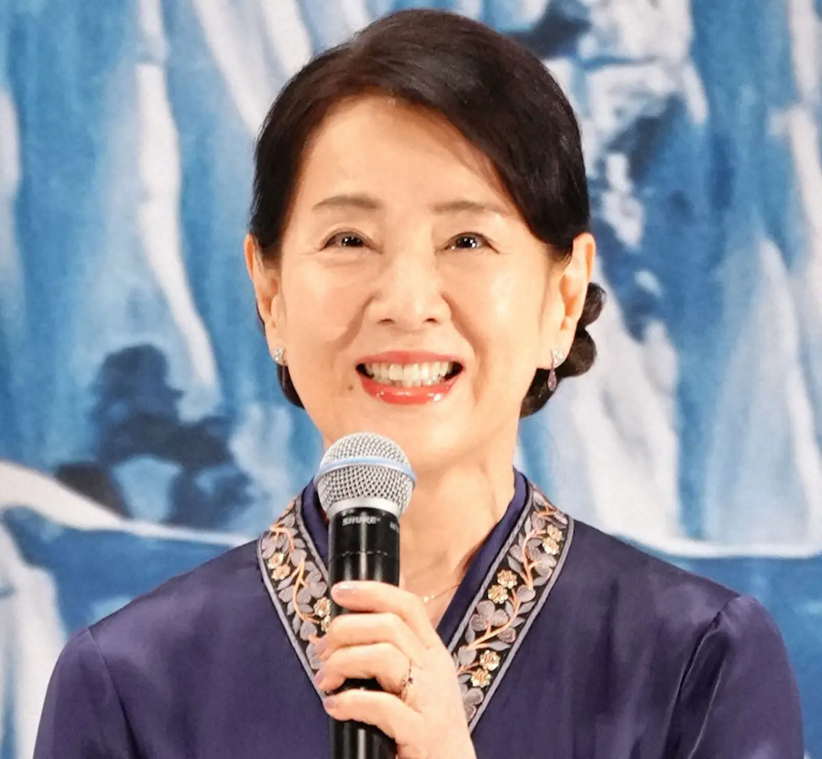 吉永小百合は何歳？80代の実年齢と驚異の美しさを保つ健康哲学