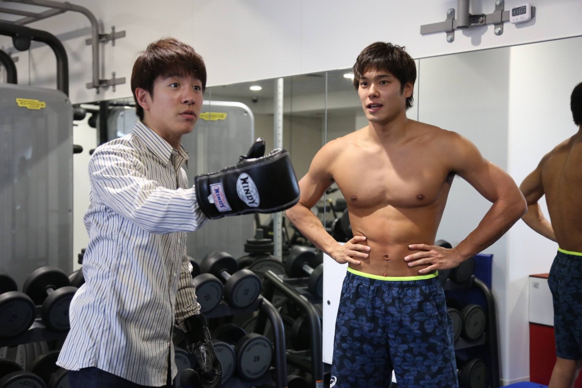 村上信五の腹筋に日本中が驚愕！多忙な日々を支える肉体美の秘密