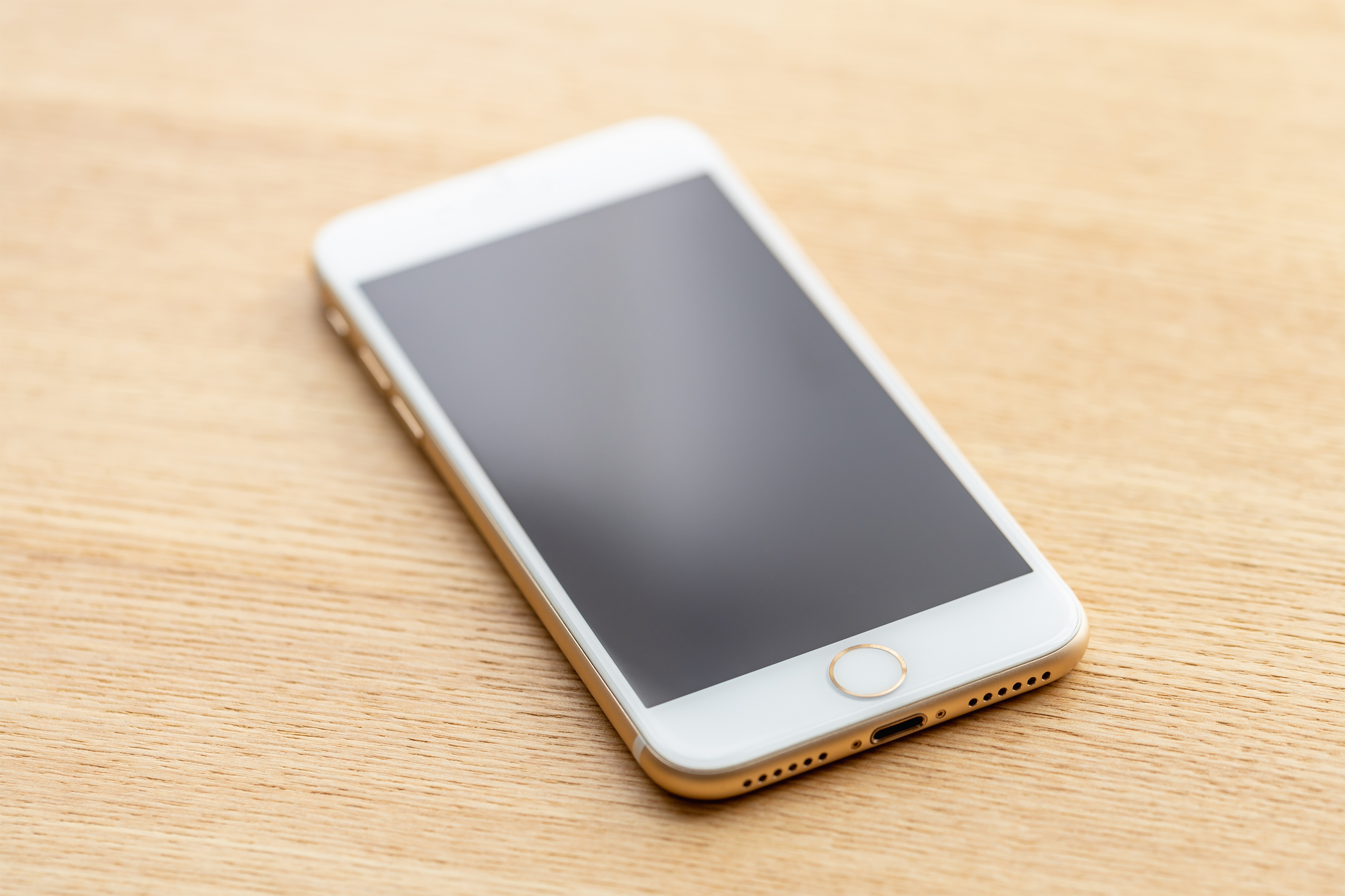 スマホ熱暴走の危険信号！放置で故障も？今すぐ試す即効冷却術