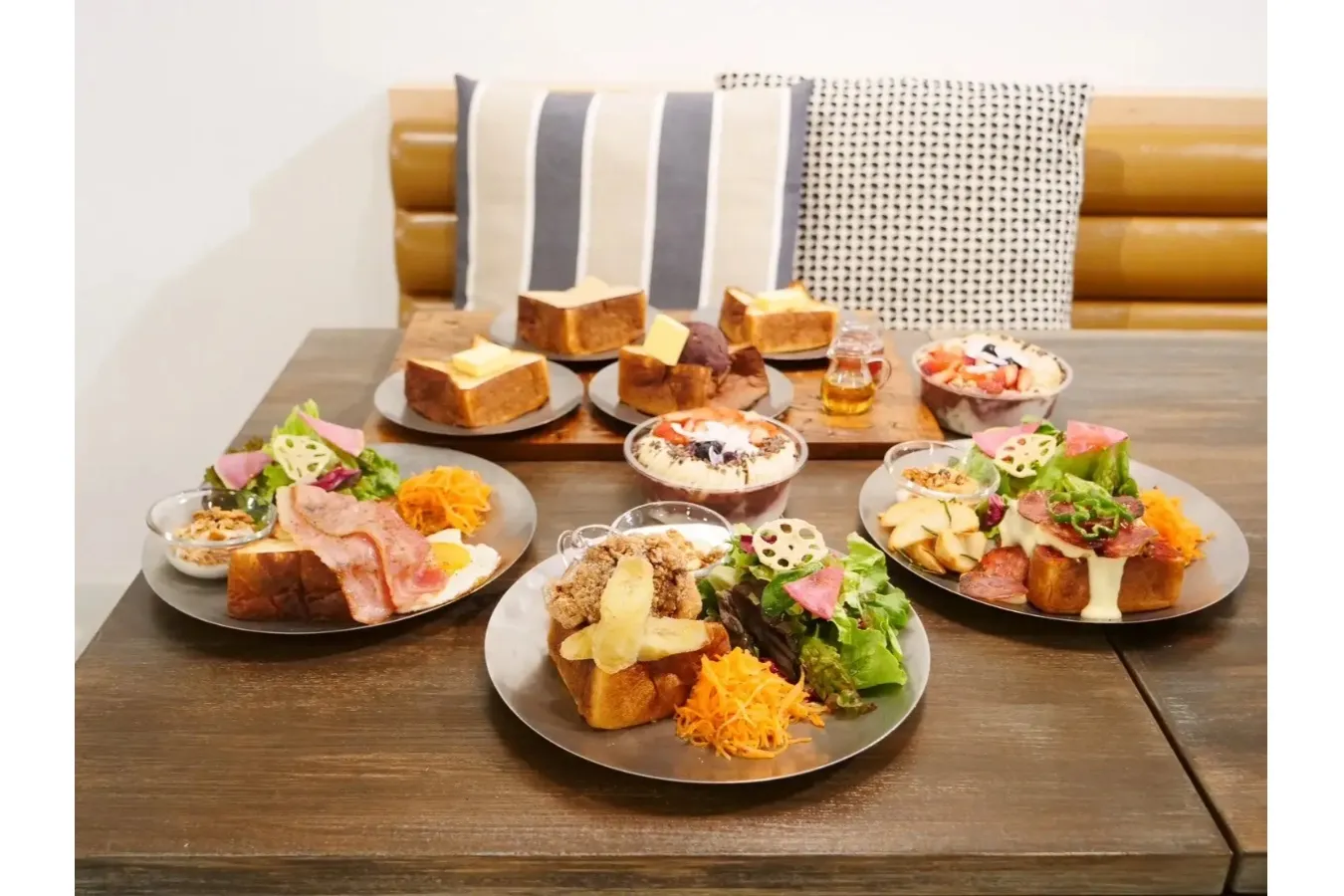 絶品朝食で極上の朝を！今すぐ行ける究極モーニング穴場ガイド