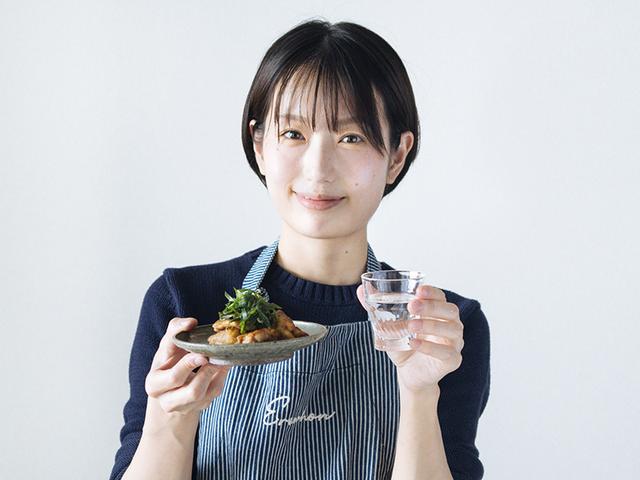 Snsから火がつき、日本の家庭料理の常識を心地よく覆し続ける料理家がいる。2026年現在、料理本ランキングの常連であり、Webメディアやテレビ番組でも圧倒的な支持を集める長谷川あかりだ。