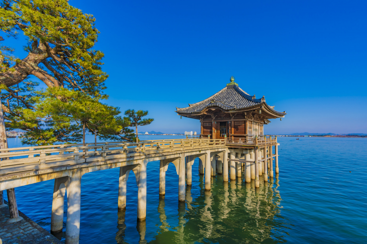 浮御堂（満月寺）の歴史と絶景の真相｜2026年最新拝観案内と歩き方