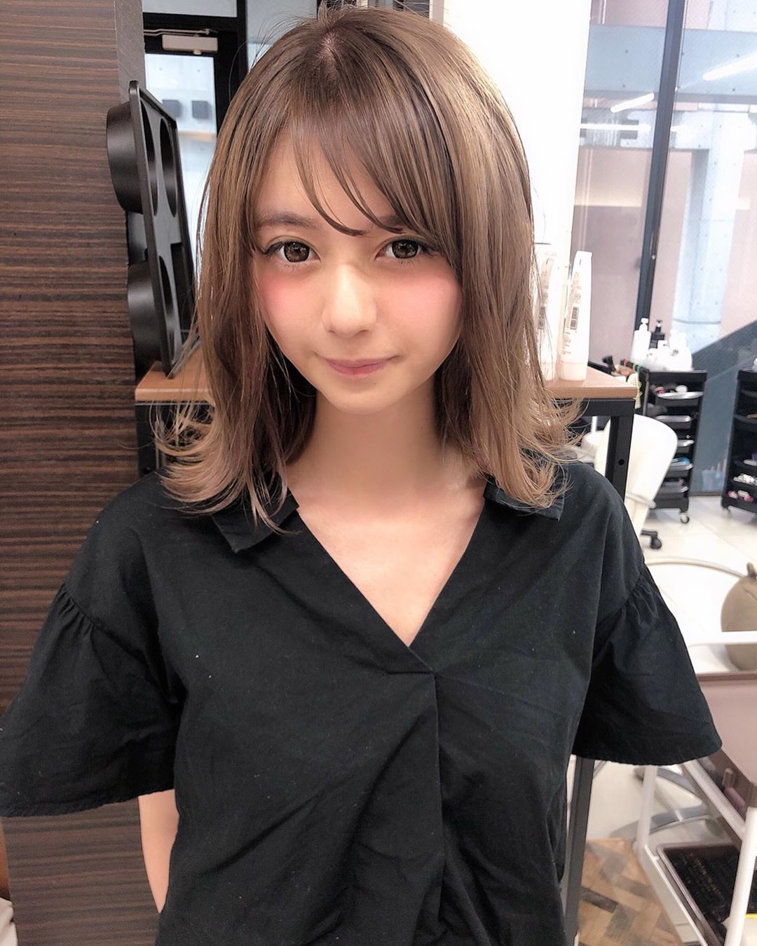「美人」「かわいい」を超えた存在感！注目女優の独占裏側と美容法