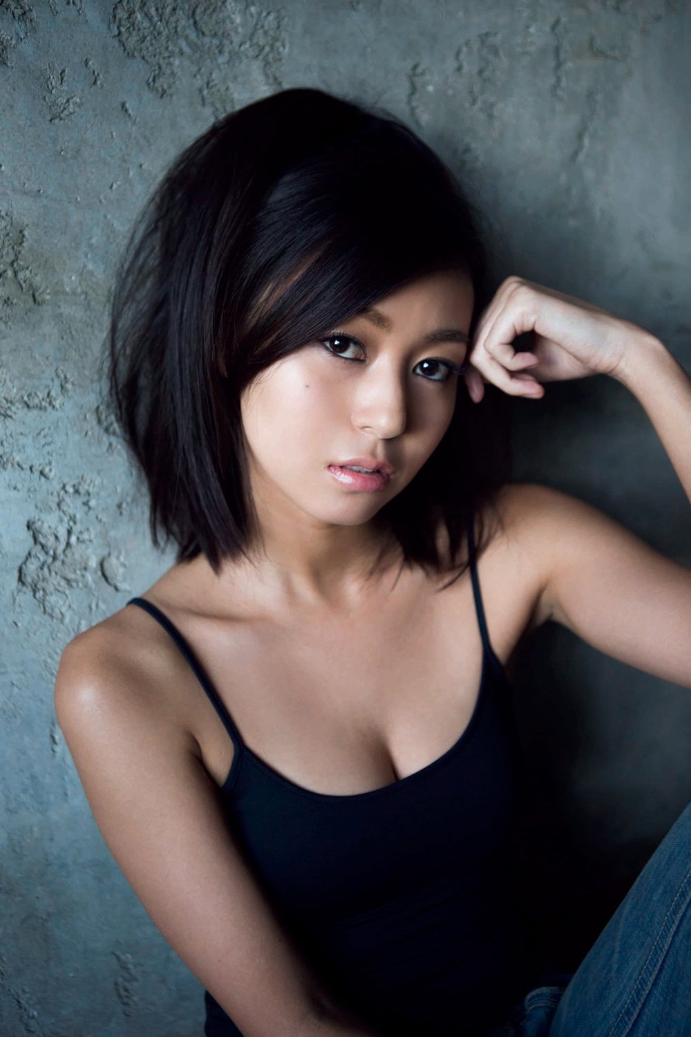 宇多田ヒカルのバストとスタイルの変化｜推定カップ数と美の真相