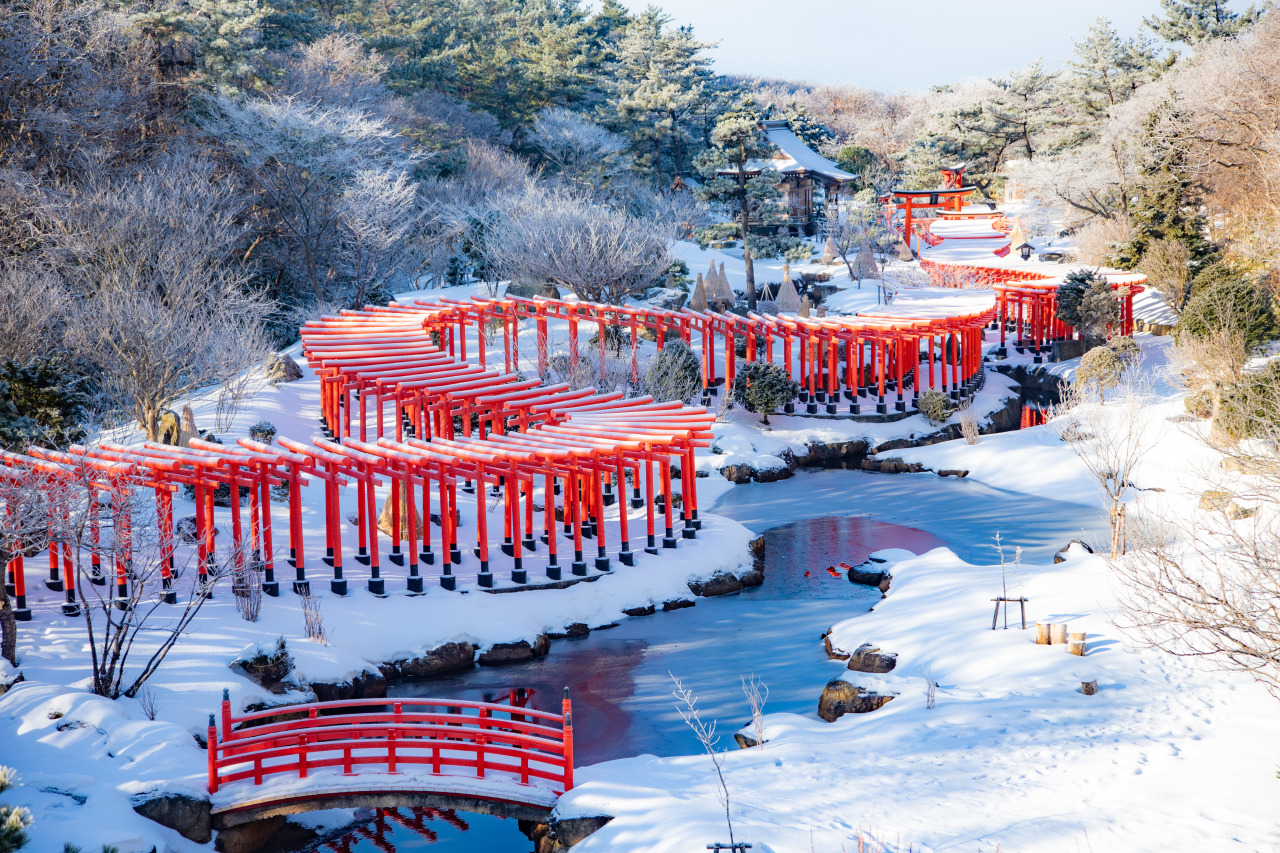 千本鳥居が織りなす極上の絶景！青森高山稲荷神社を徹底解剖