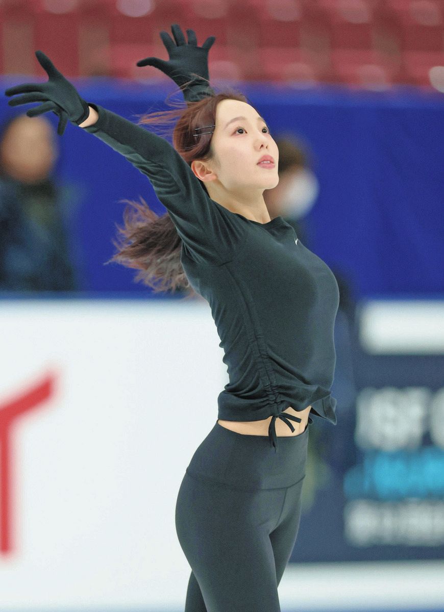 本田真凜のスタイルと推定カップ数！身長体重や体型維持の真相に迫る