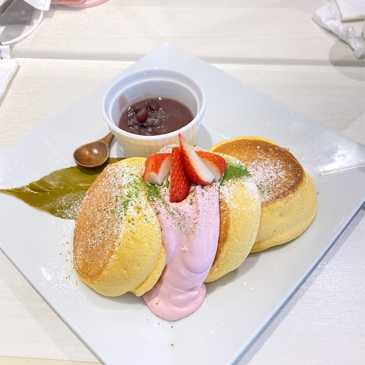幸せのパンケーキ京都店の待ち時間回避術！予約の裏技と限定抹茶を検証