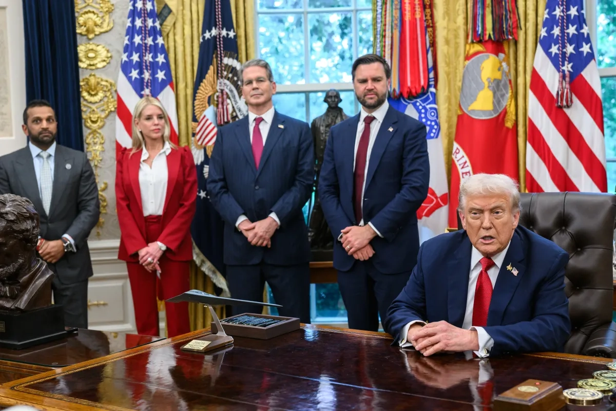 年収1ドルのパフォーマンスか、真の無給労働か――2026年現在の「トランプ大統領の給料」と巨額マネーの現実