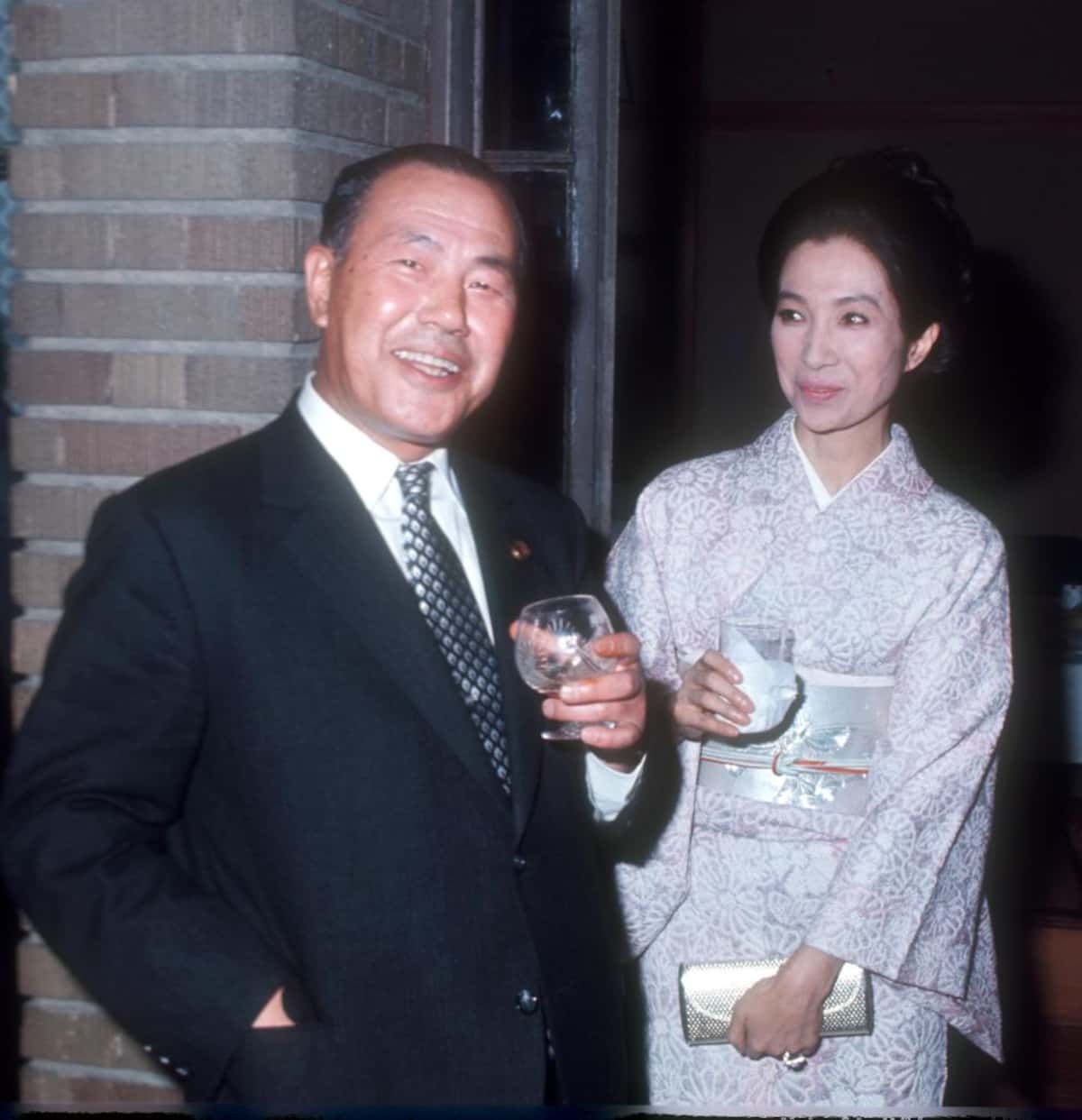 田中角栄の妾と愛人の真相｜神楽坂芸者・越山会の女王と隠し子の現在