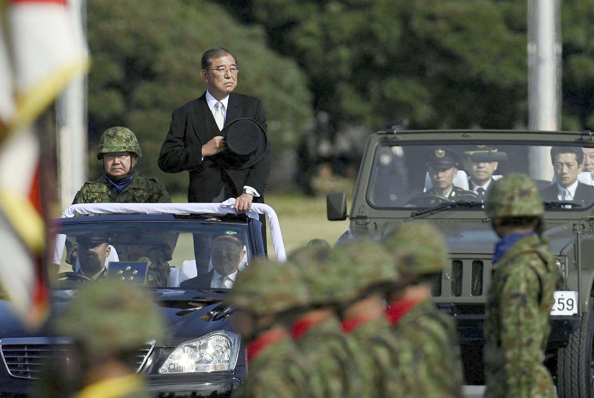 石破首相が進める自衛隊改革の真実！国防軍構想と待遇改善の行方