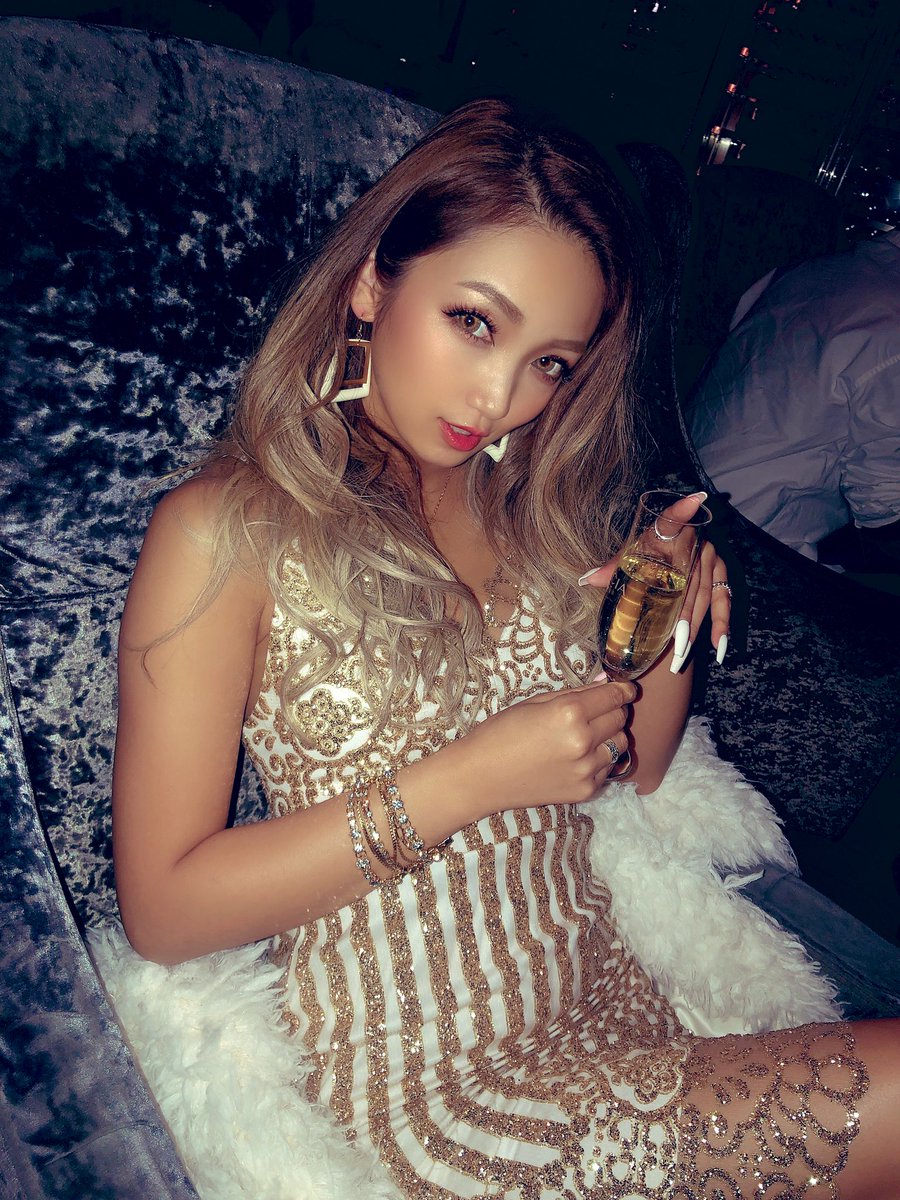 元Egg人気モデルまにゃの現在！旦那との関係や子供と年収の全貌