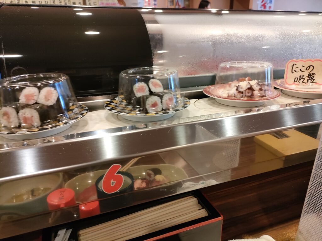 【2026年最新】足立市場の超人気店「すし 市場 正 本店」に大行列——豊洲・築地を超えた“下町鮨”が世界中の食通を狂わせる理由