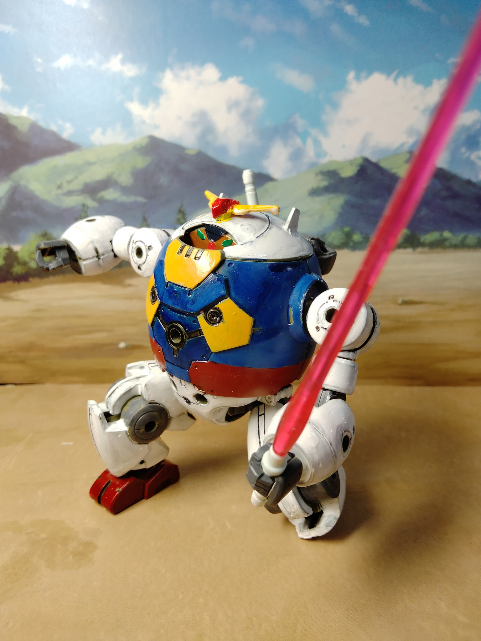 ガンダムの丸いロボットの名前は？ハロやボールなど歴代の正体を徹底解説
