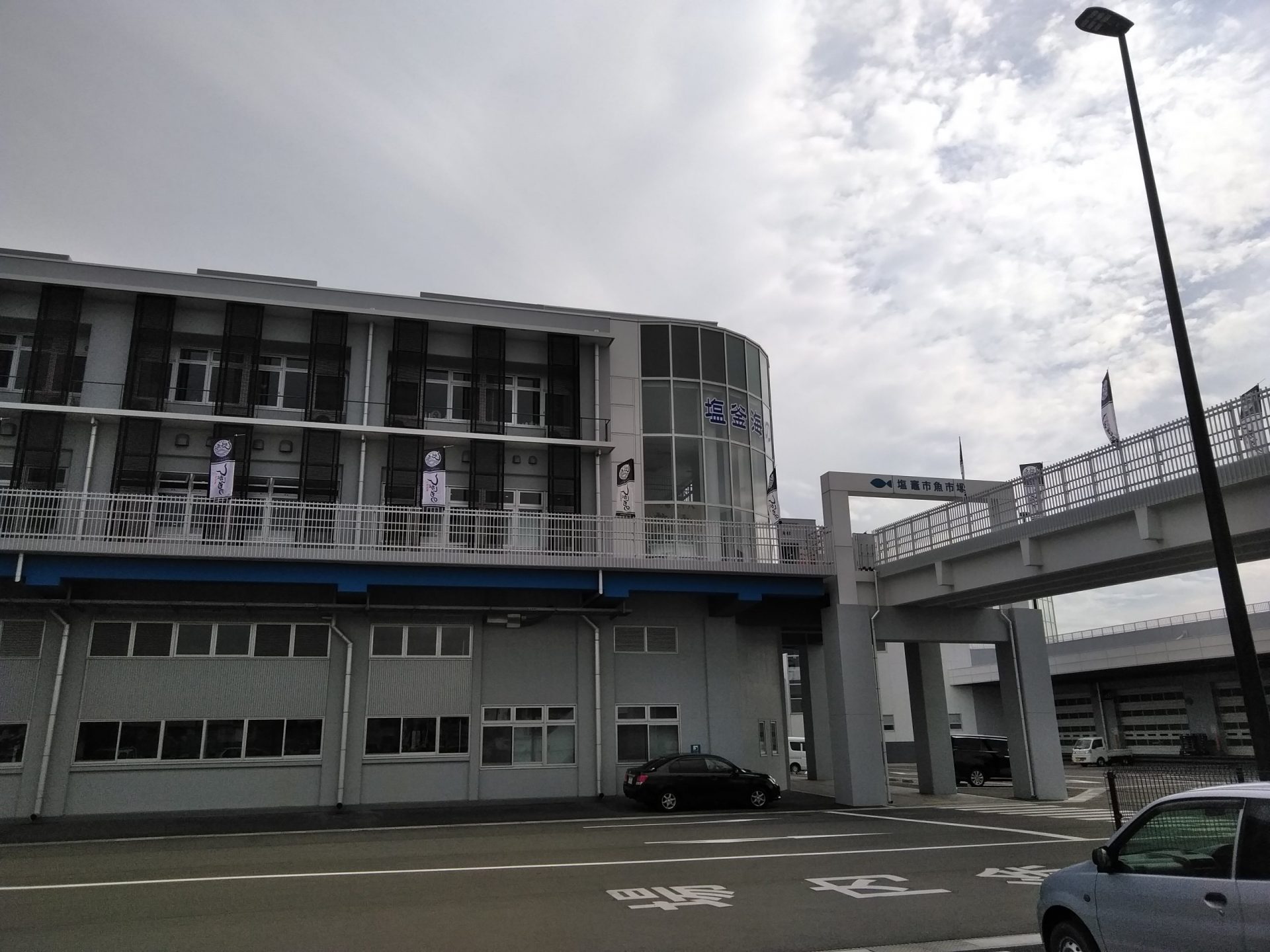 塩釜海の駅マリンゲート塩釜の魅力徹底解剖！絶品海鮮丼と遊覧船攻略法