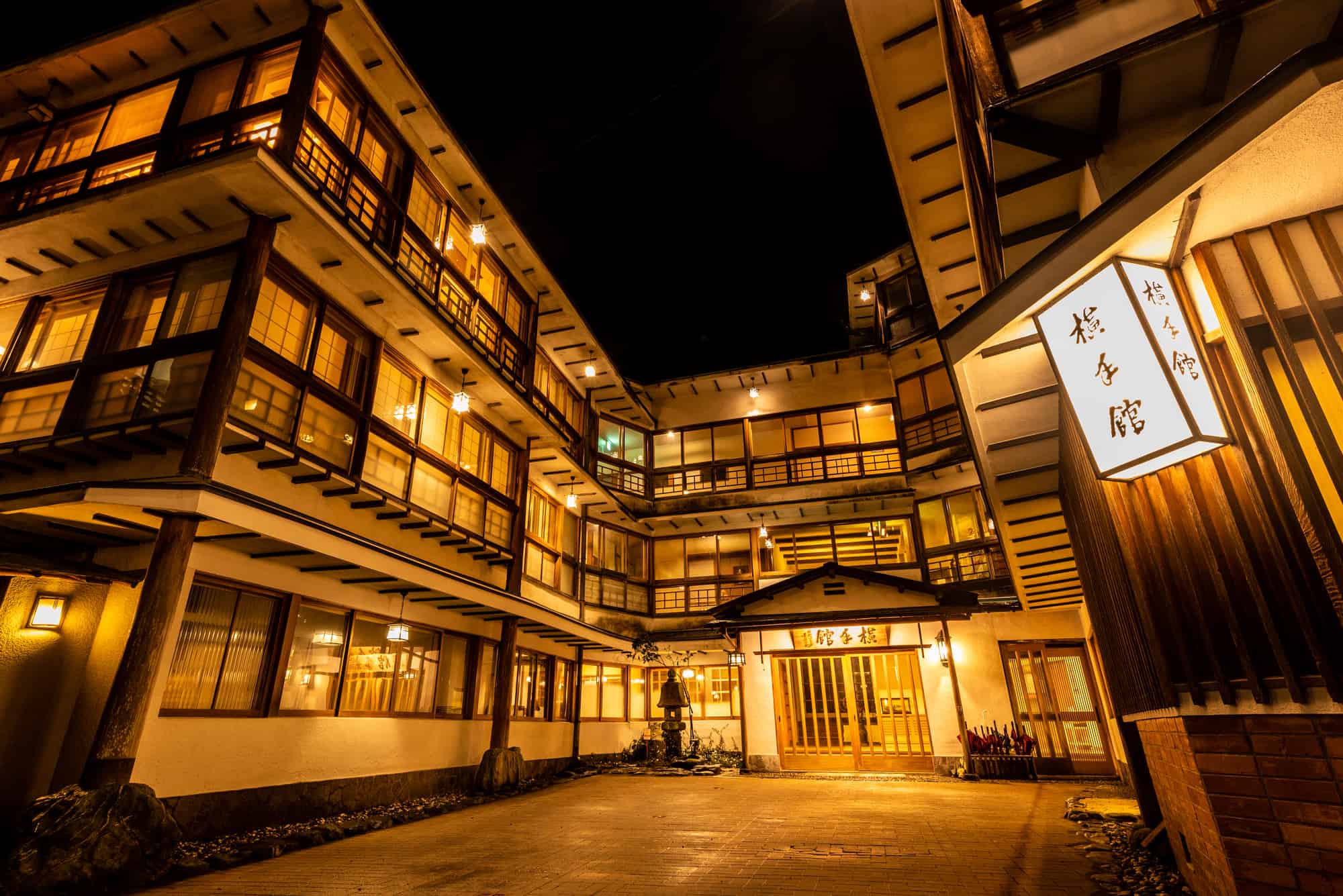 伊香保温泉は千と千尋のモデル？河鹿橋の真相と聖地巡礼ガイド