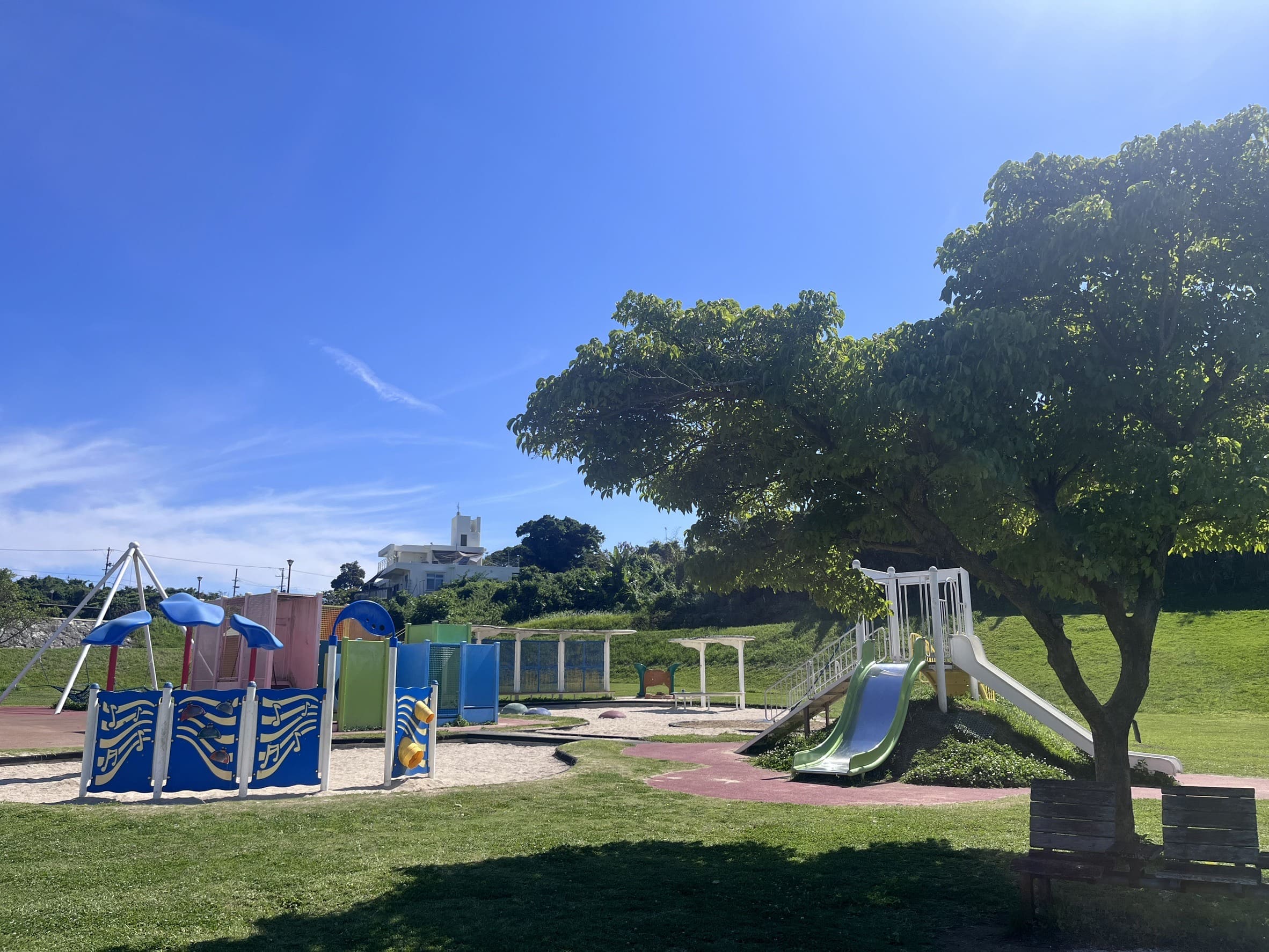 【2026最新】中城公園の遊び方徹底解説！巨大遊具と混雑回避術