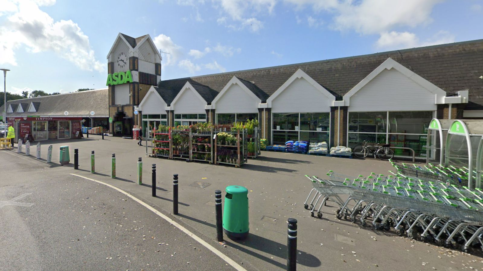 Asda Fareham Superstore Speedfields Park Newgate Ln Fareham Po14 1Tt