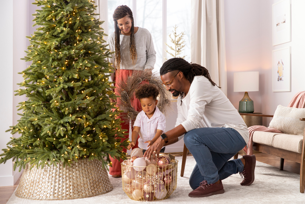 When Do You Put up Xmas Tree