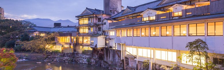 昭和レトロと最先端が融合！嬉野温泉「肥前夢街道」が2026年に再び脚光を浴びる理由