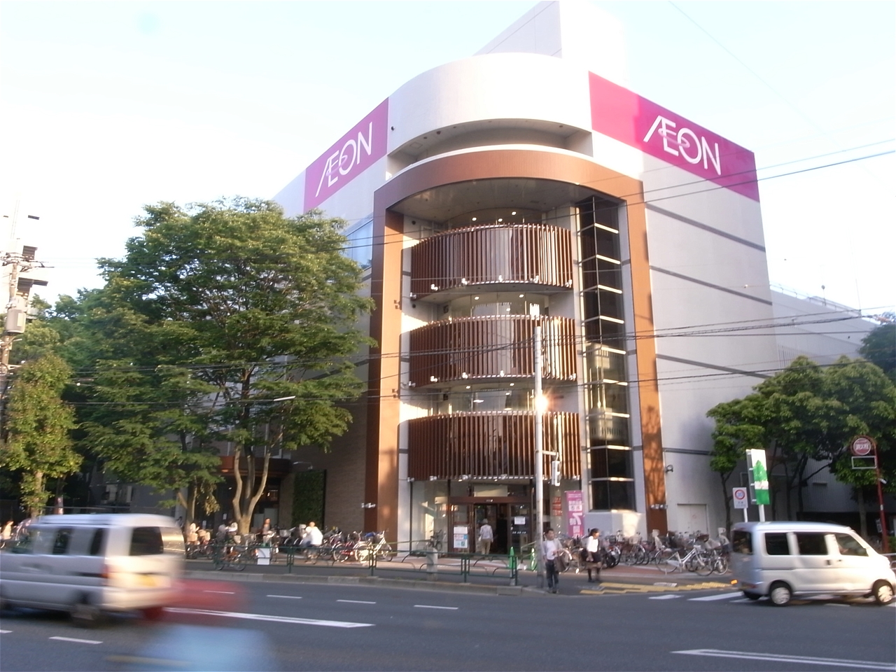 【2026年最新】イオン葛西店の営業時間・駐車場＆混雑回避の決定版