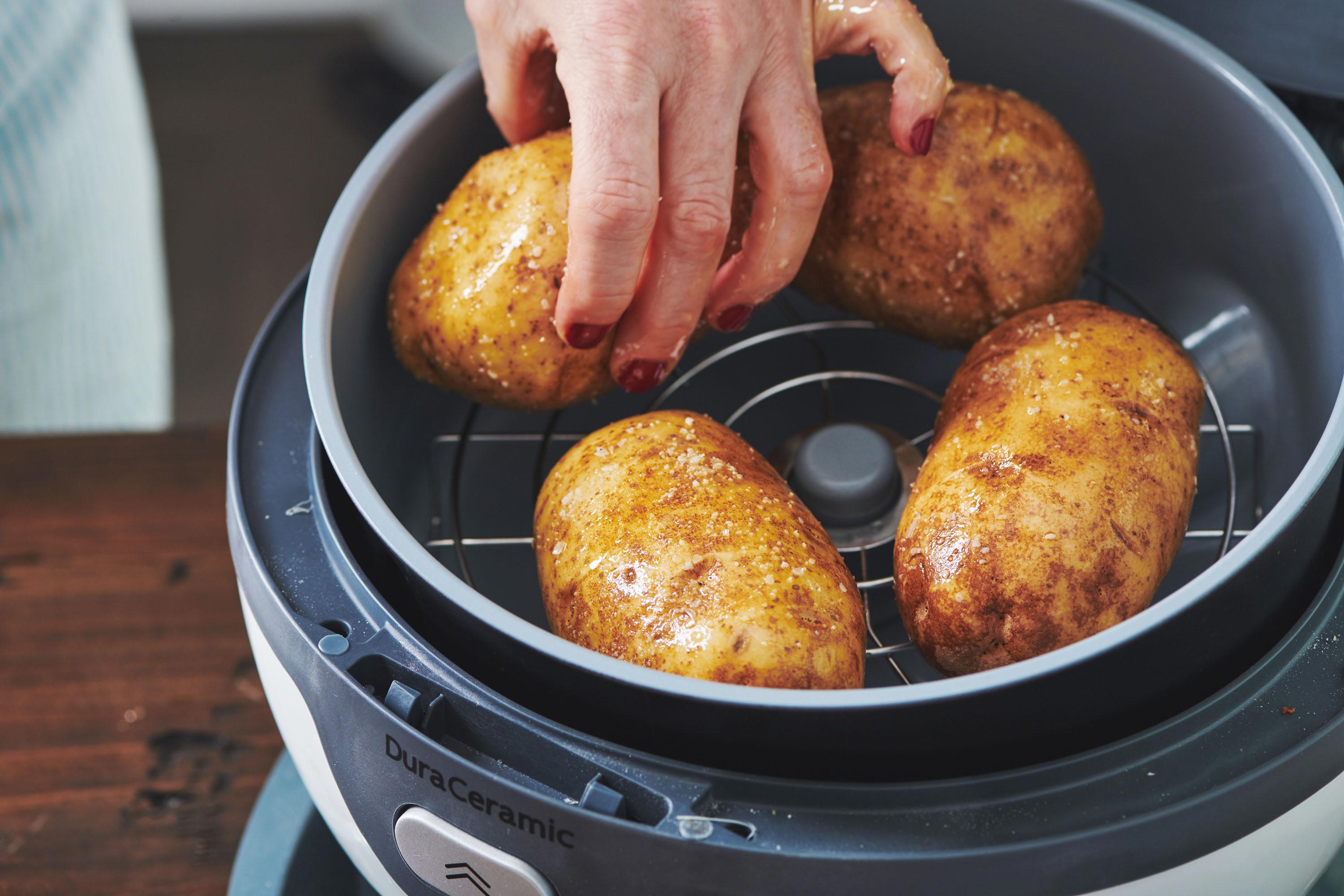 How Do You Cook Roast Potatoes in an Air Fryer