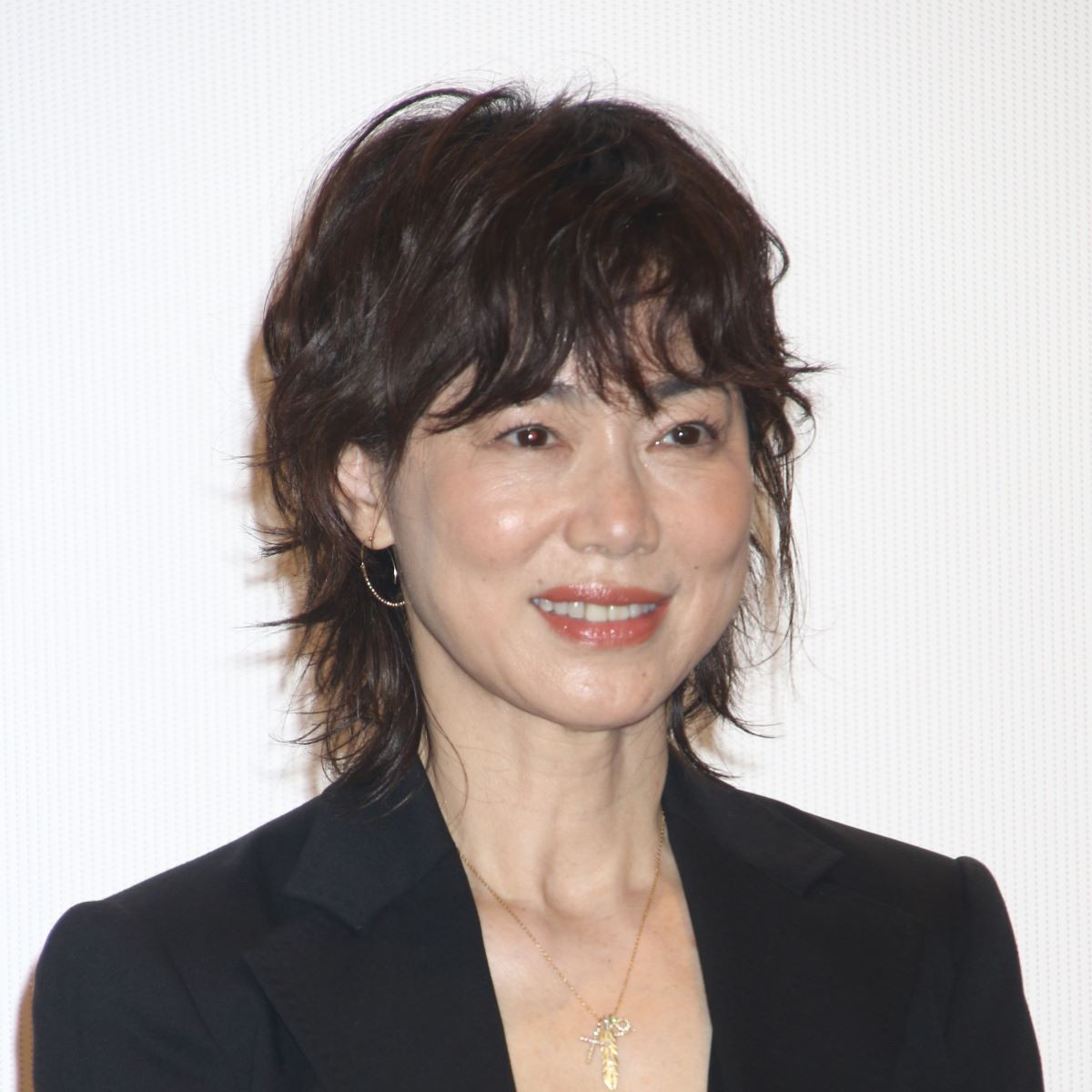 今井美樹と布袋寅泰の略奪婚の真相｜山下久美子との因縁と現在の夫婦仲