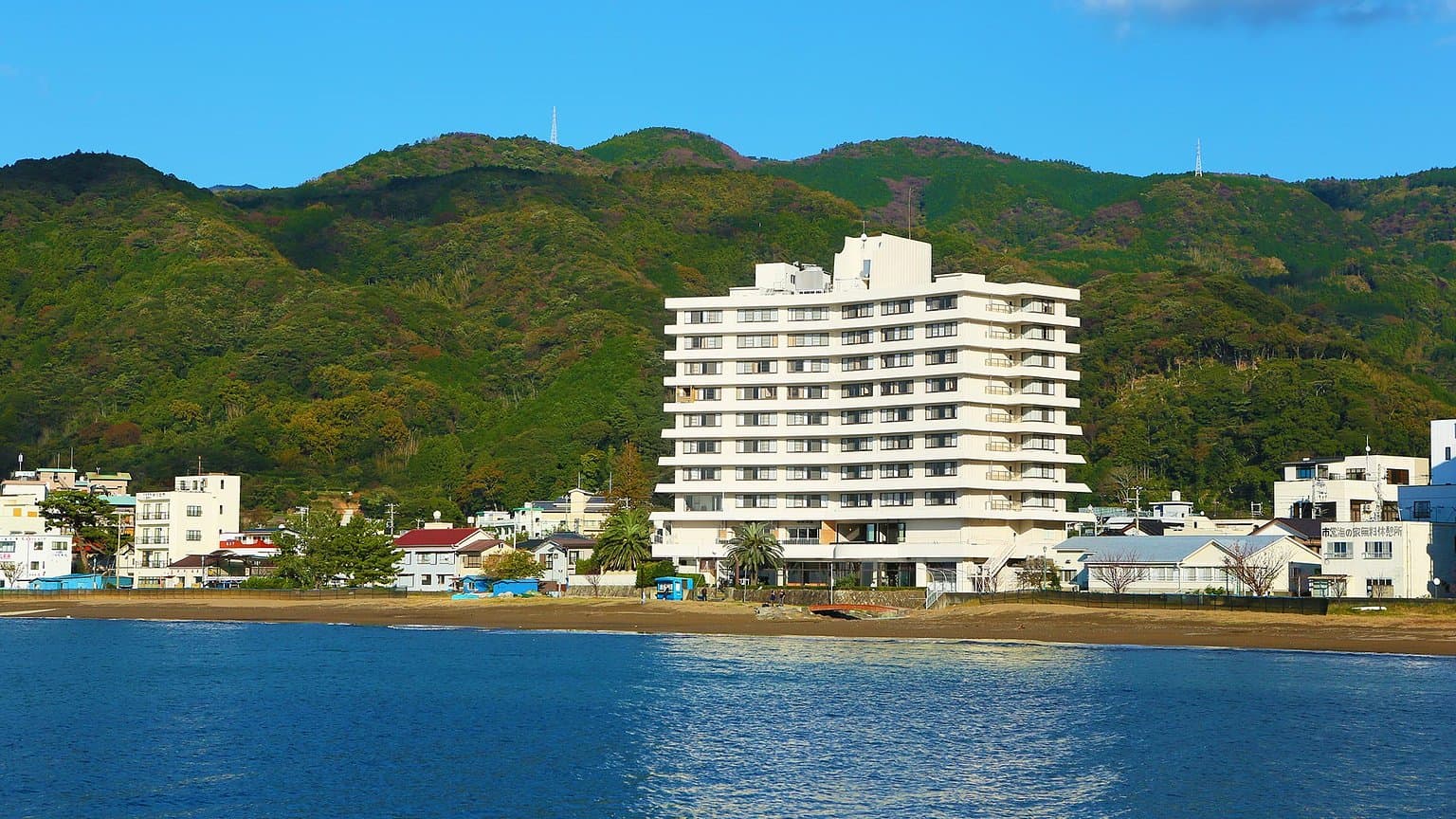 大江戸温泉物語土肥マリンホテルの評判と真相！バイキング・客室を徹底検証