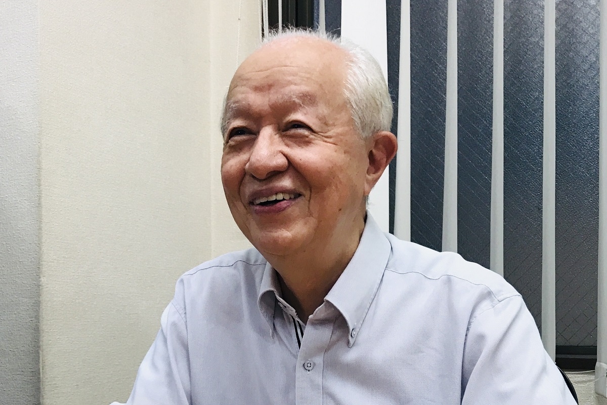 小島よしおの父・孝之の破天荒な経歴と現在｜選挙出馬歴と早大進学秘話