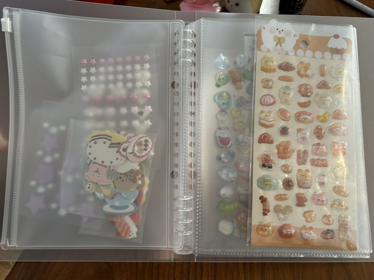 無印良品でシール帳は買える？代用・自作の神ワザとおすすめ収納術