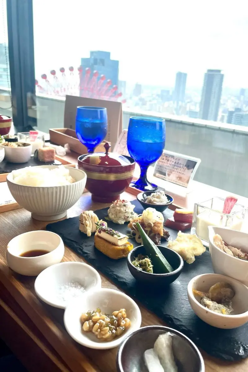 梅田でゆっくりランチ！駅前の喧騒を避ける穴場個室と名店【2026】