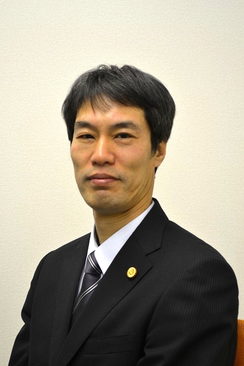 鬼嶋一司の現在と経歴総まとめ｜慶應元監督・甲子園名解説の真相