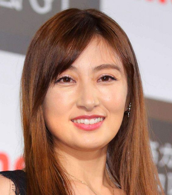 熊田曜子の年齢は現在何歳？奇跡のスタイルを保つ美の秘訣と噂の真相