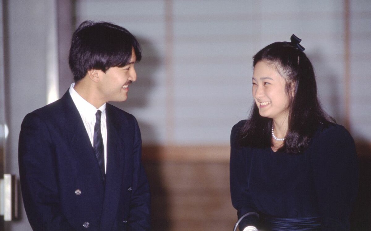 紀子さま若い頃の秘話と出会い「平成のダイアナ」スマイルの原点