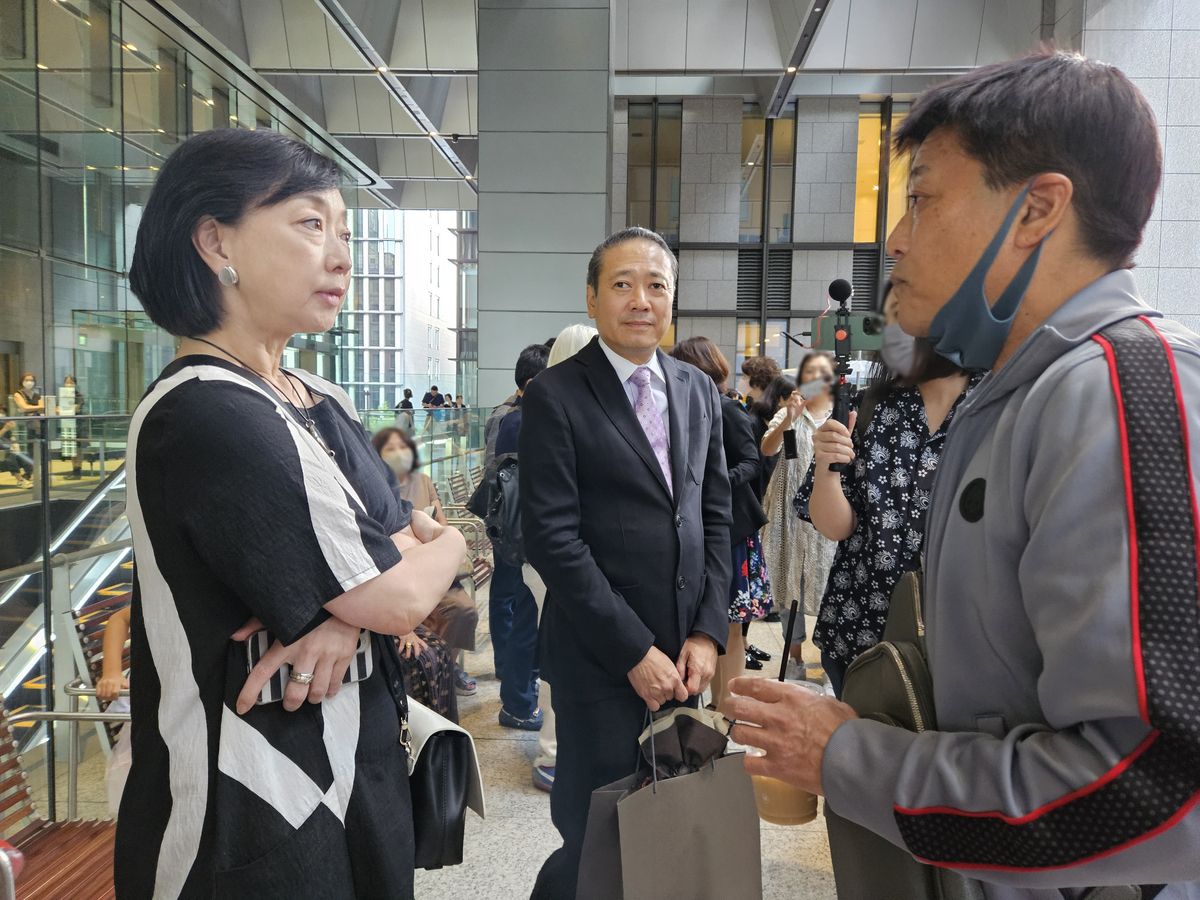 坂上忍の嫁・土肥美緒との再婚理由！14年愛の真相とさかがみ家の今