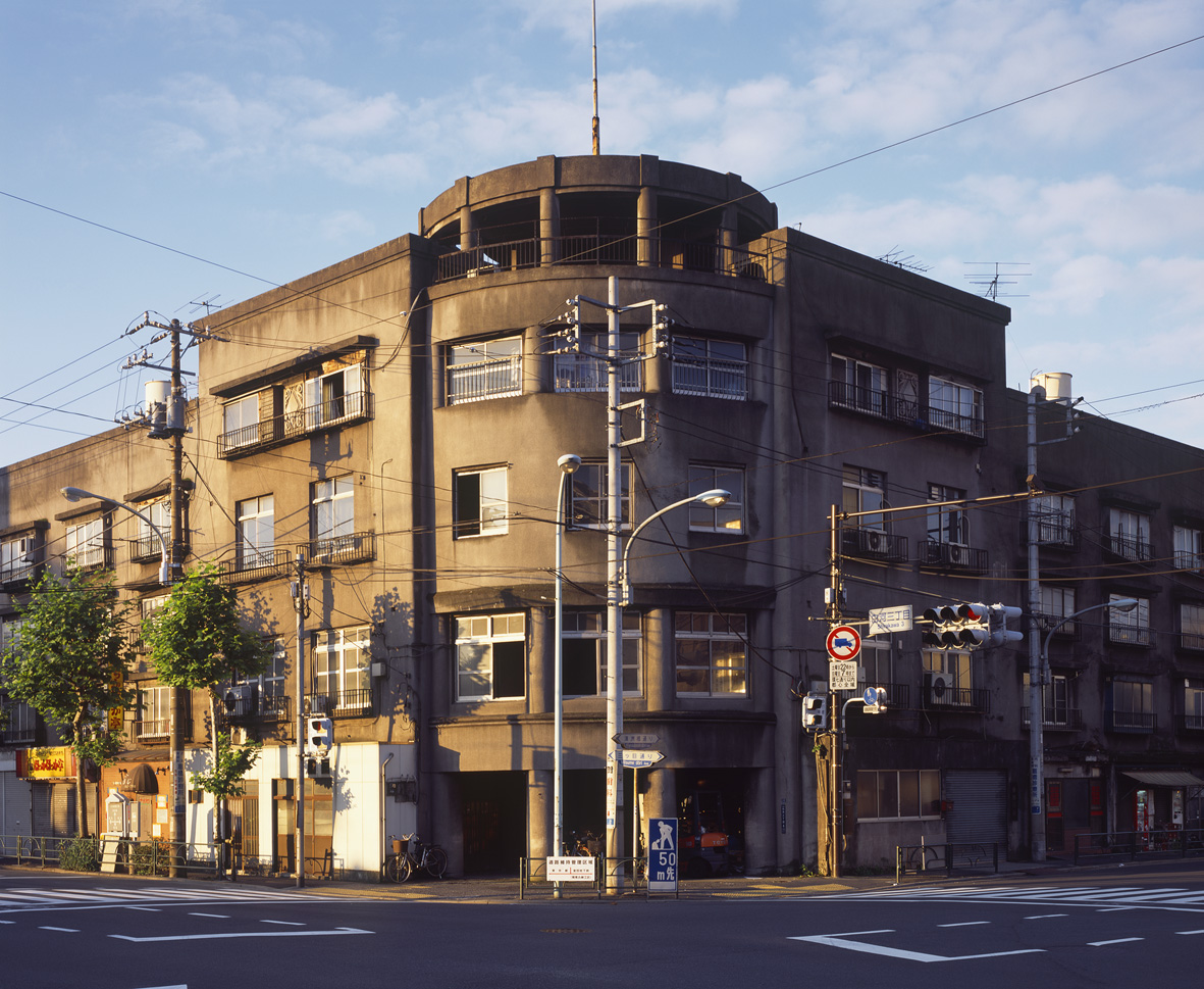 同潤会とは何か？震災復興から表参道ヒルズへ続く近代集合住宅の真相