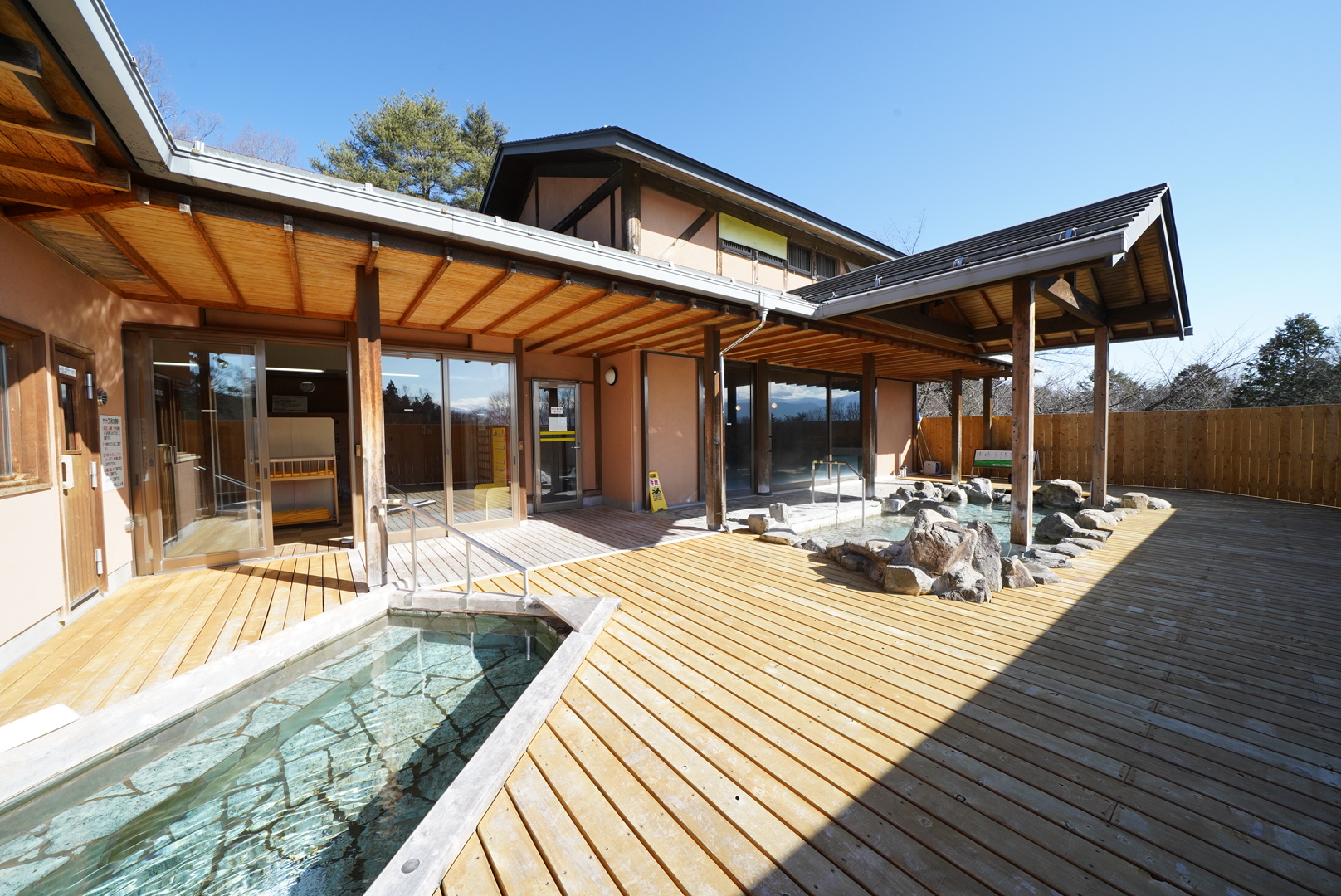 早太郎温泉こまくさの湯を徹底解剖｜絶景露天と名物カツ丼の真価