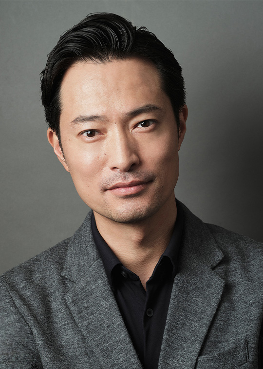 50代の「奇跡のダンディズム」前川泰之が放つ異彩——トップモデルから名バイプレイヤー、そしてライフスタイルアイコンへの全貌【2026年最新】