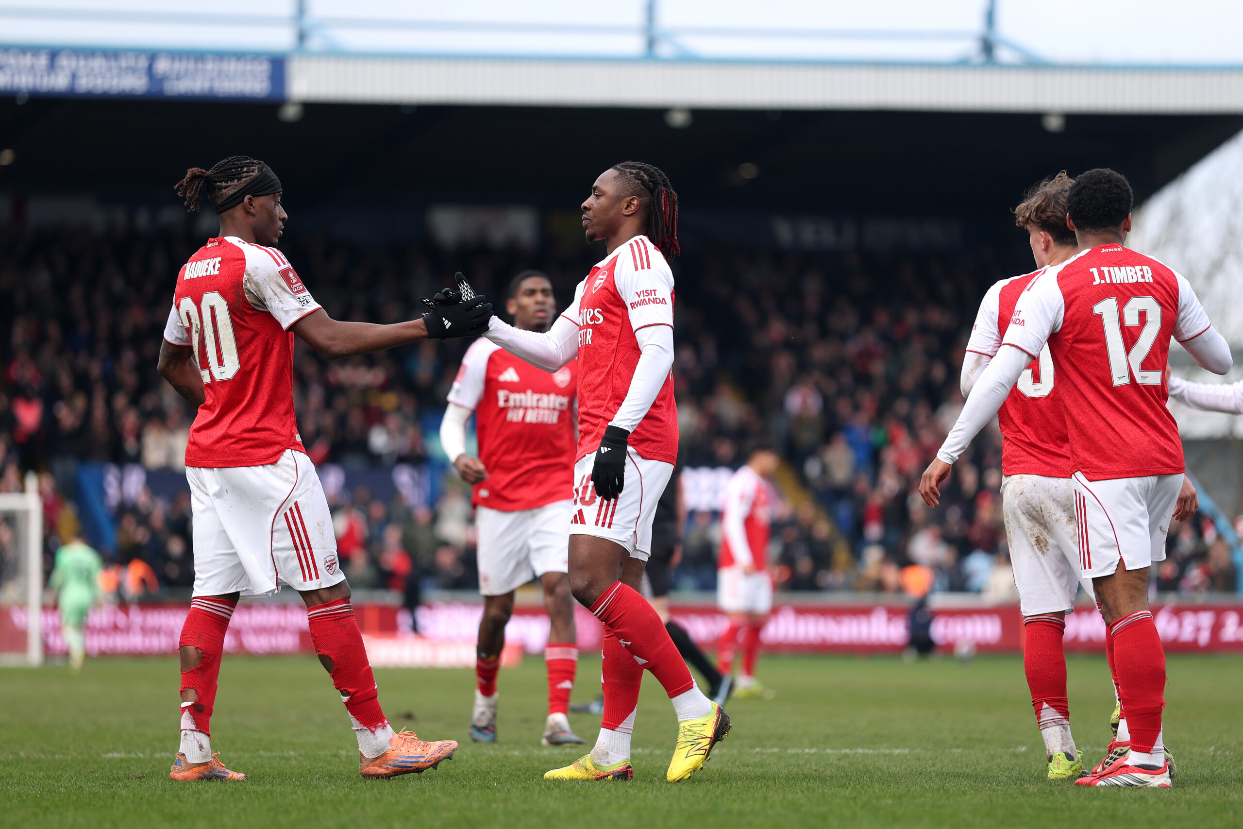 Arsenal's 4-3-3 Setup: Zubimendi, Rice, and Odegaard in Midfield