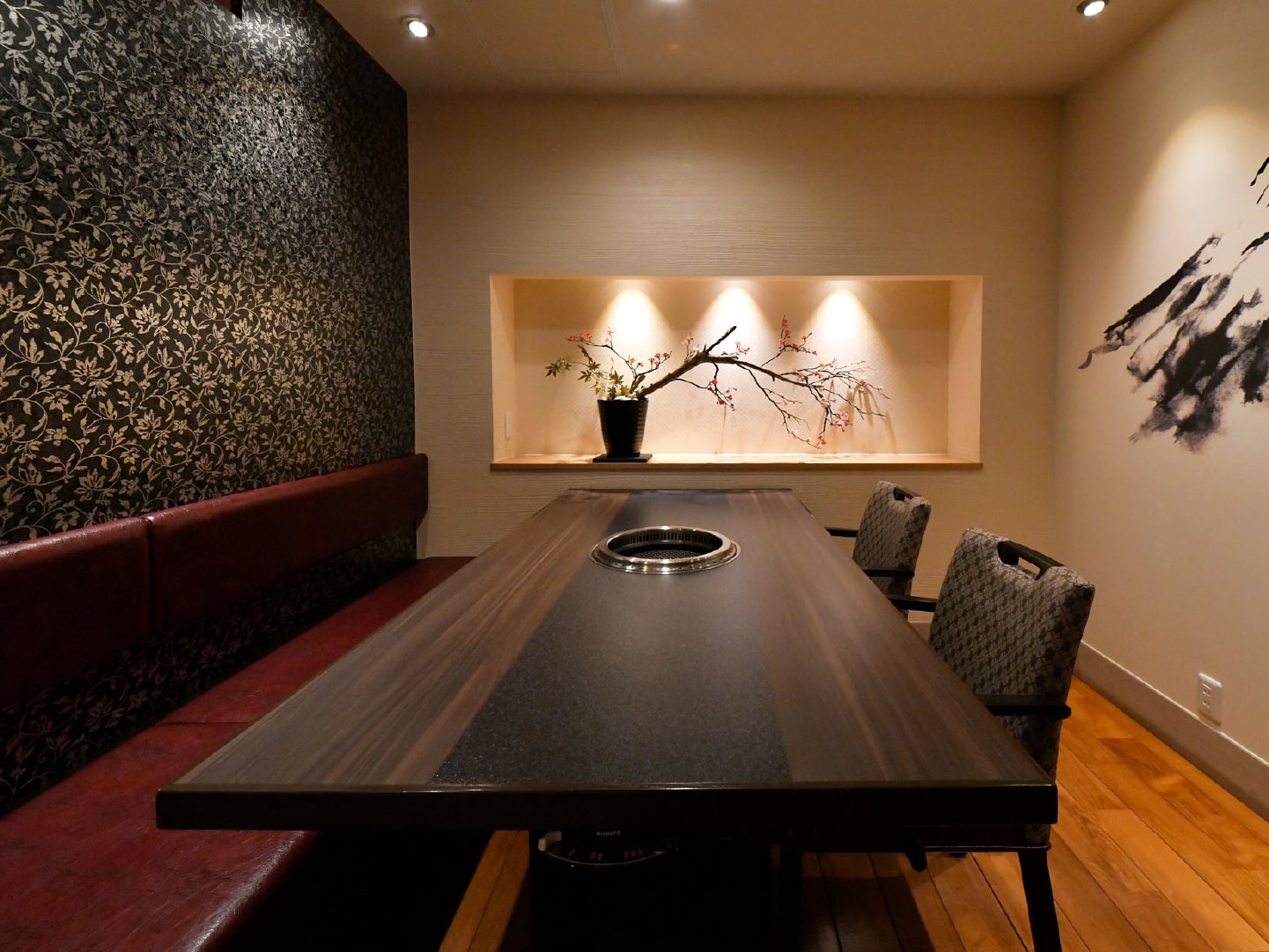 焼肉処きわみ離の評判と本店との違いを徹底解剖！予約困難の真相