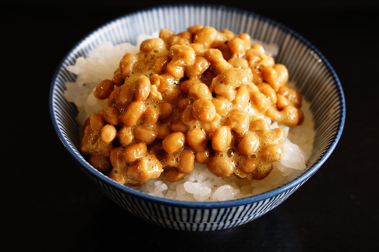 「朝の納豆は意味ない」噂の真相！夜との違いや代謝を高める最新栄養学