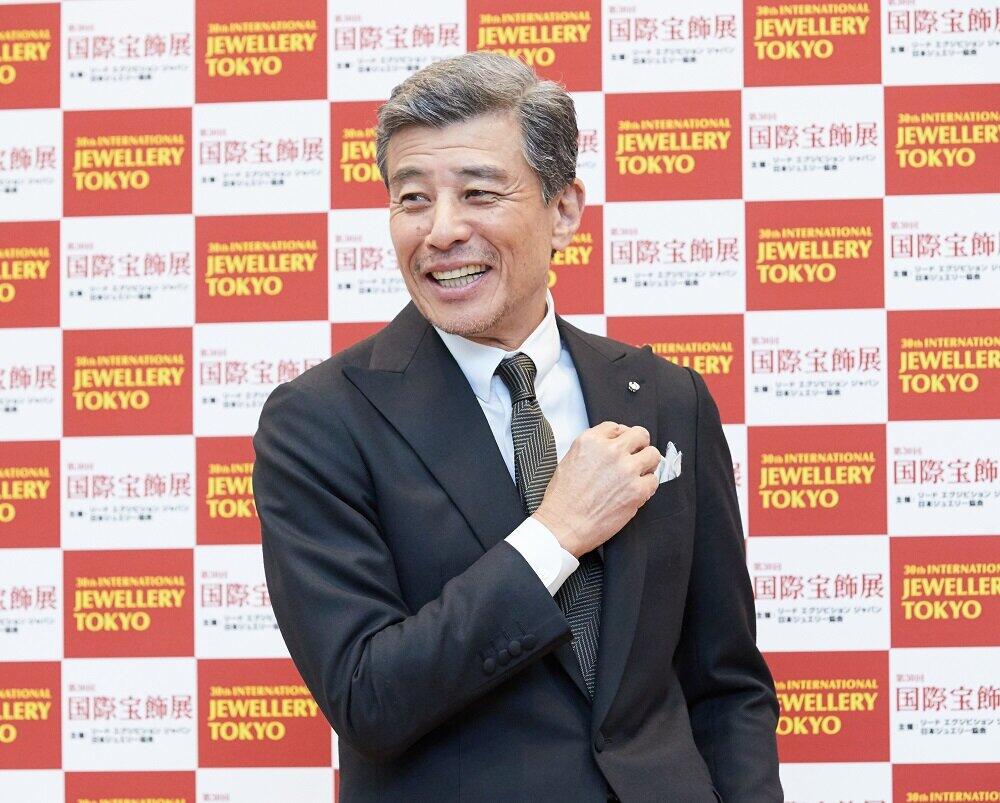 舘ひろしの知られざる学歴！理系名門中退から大スターへの真実